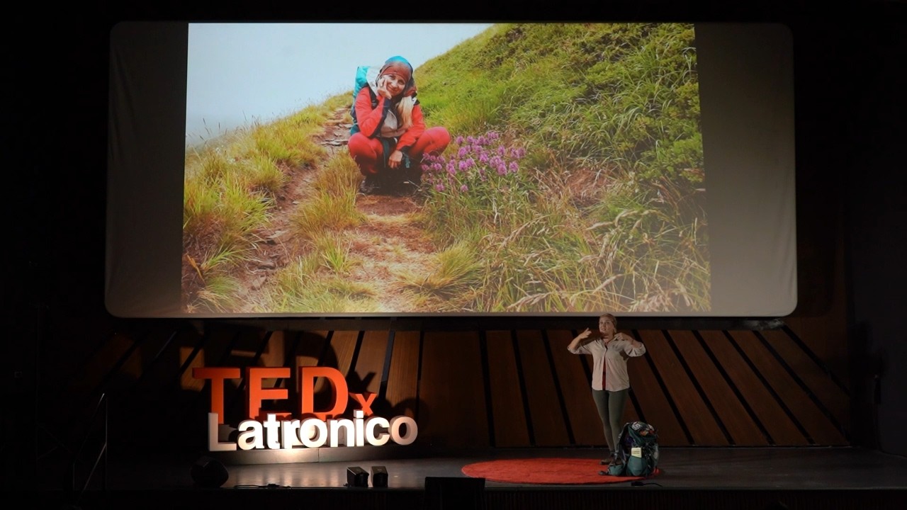 LO ZEN E L’ARTE DELLO ZAINO | Abha Valentina Lo Surdo | TEDxLatronico