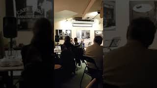 Video Franta Vlček a Martin Vlček -  Nestřílejte po mně