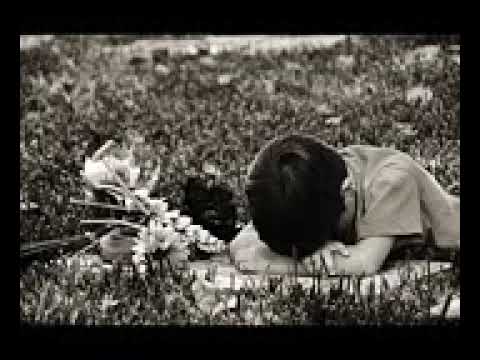 Hace Tres Años de Muerta   Francisco Montoya