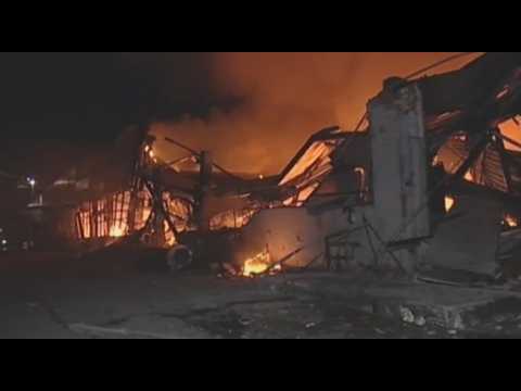 Пожарные прикрывались от осколков бронещитом