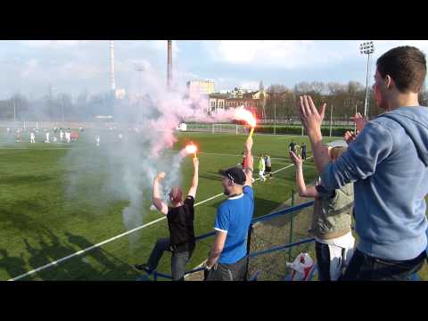 Závěrečný hvizd, s Pyrem! (Viktoriánky x Baňky 1:1)