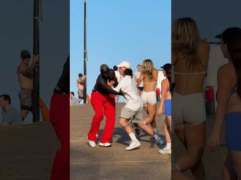 I was just greeting my girl 😁 #fyp #comedy #reels