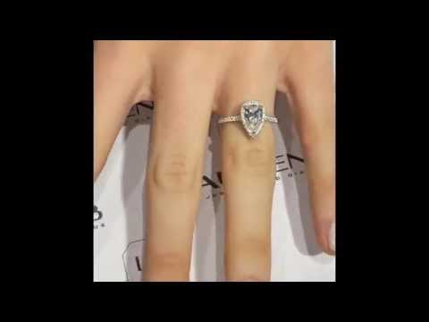 1.36 ct Pear Diamond Engagement Ring in Double-Edge Halo