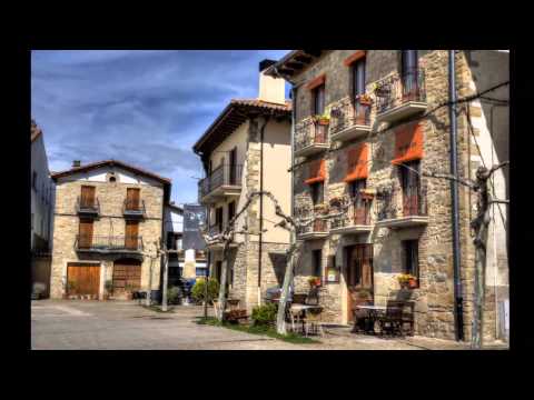 Navarra  093  URROZ VILLA  villa medieval