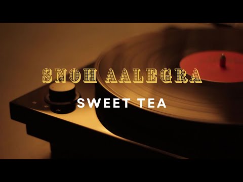 Snoh Aalegra - Sweet Tea Karaoke Lyric Video (Instrumental, Backing Track)
