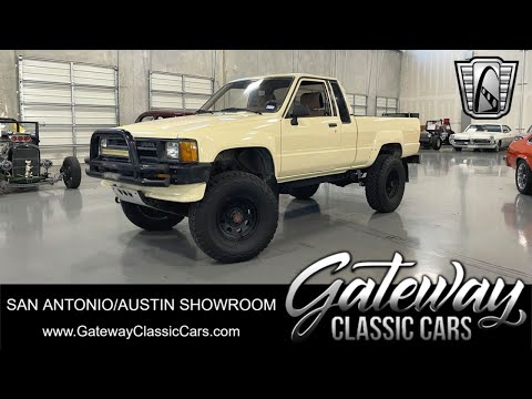 1987 Toyota Pickup (CC-1894713) for sale in O'Fallon, Illinois