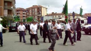 preview picture of video 'Festa provinciale Alpini - 10 giugno 2012 - Costigliole d'Asti - Sfilata - 3/3'