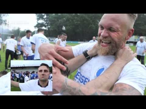 Viktoria Urberach feiert die Meisterschaft in der Verbandsliga Süd (28.5.16)