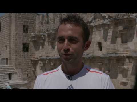 Marsel Ilhan & Dominic Thiem Take History in Antalya (Theater of Aspendos)