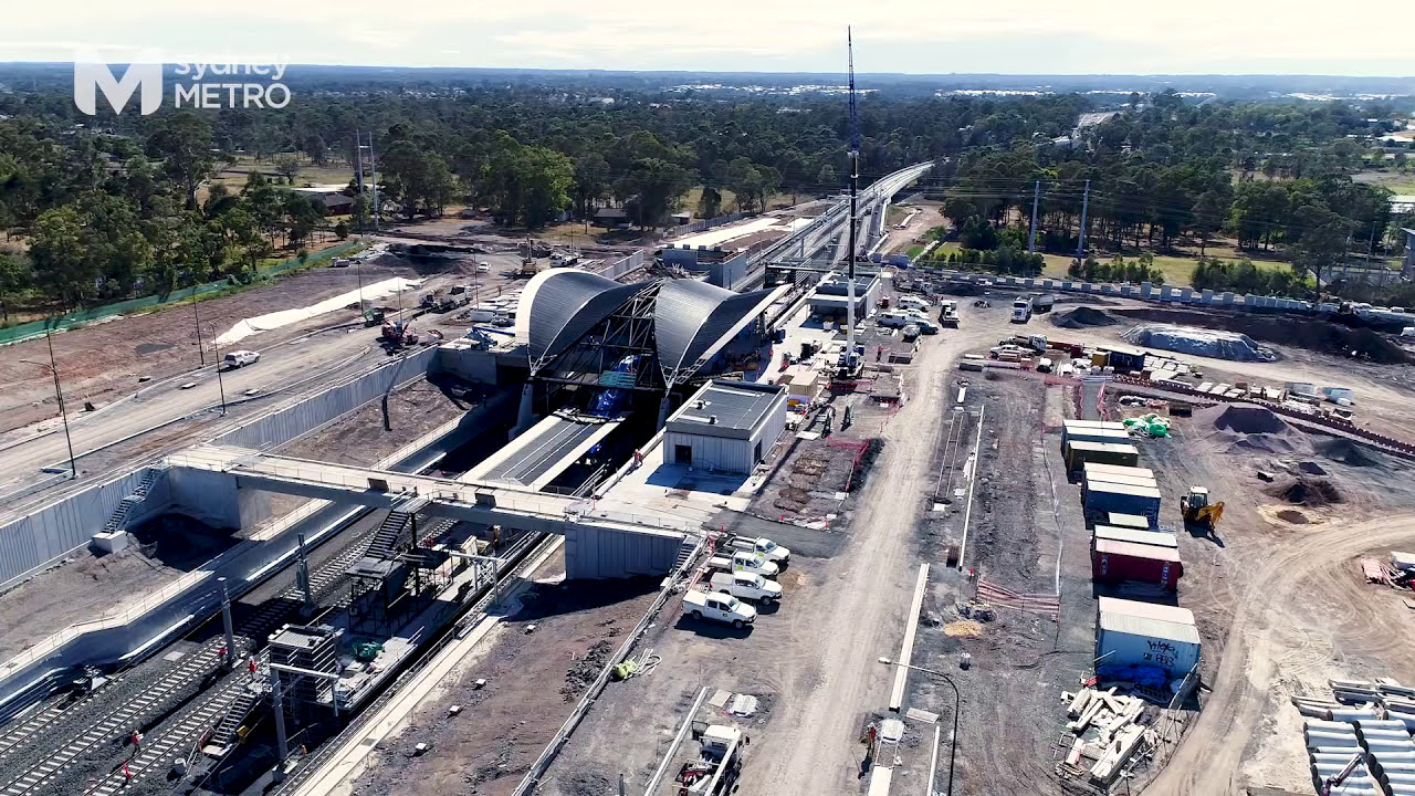 Video thumbnail for Sydney Metro: Solar system as big as a football field