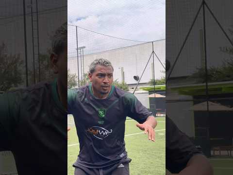 Quando ele pede pra abrir a ala