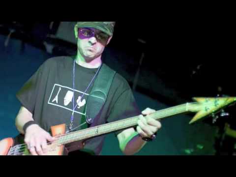 Minute to Forever-Freekbass (Buckethead Dance/Toys Theme)