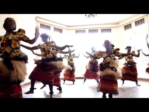 Music Bus Goes Africa - Kampala, Uganda - EAC Dancing 1