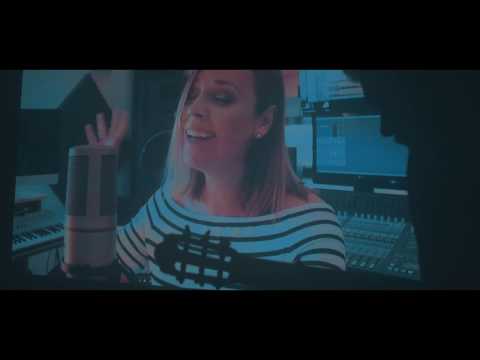 Maya Sar feat. Goran Kovačić - Zar se nismo shvatili (Acoustic Version)