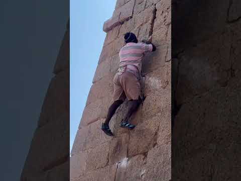 ಕೋತಿ ರಾಜ್ 👏 👏 👏 #chitradurga #fort