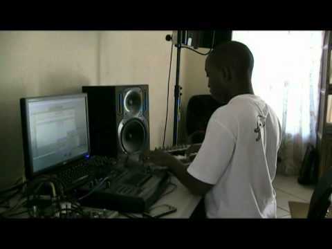 The making of Mono T.ft. Lando - I wonder(Keys Snow Remix).mov