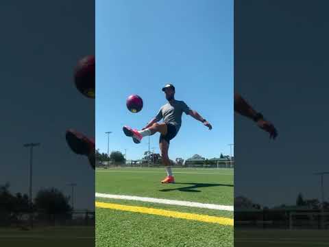 I LEARNED TO DO THE AROUND THE WORLD SOCCER TRICK 