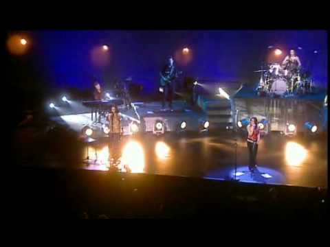 The Corrs- Live in London/ Wembley 2000- Somebody For Someone
