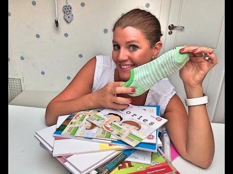 ¡FORRA LOS LIBROS con la ayuda de un calcetín!