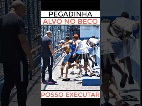 Pegadinha: Encontrei o Alvo no Beco