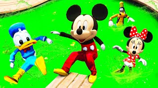 GTA 5 Mickey Mouse,Donald Duck and Minnie Jumping Into Toxic Pool (Ragdolls/Funny Moments) #2