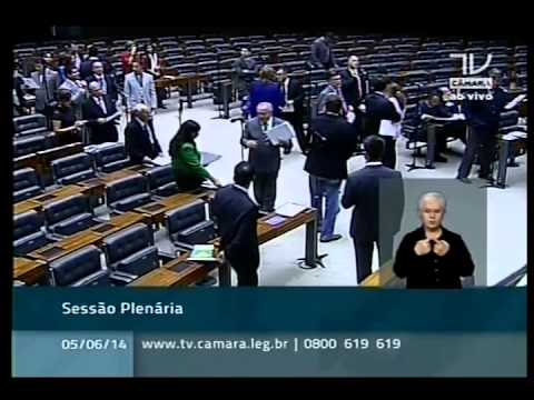 Dep. Alexandre Leite (DEM-SP) faz encaminhamento de votação