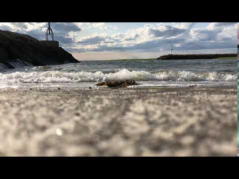 Video of ocean waves hitting beach - sound of ocean water lapping