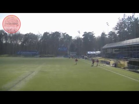 AGOVV - Rood-Wit'58 ( 2-2 ) 12-3-2016 | Speler Rood-Wit'58 te laat bij opkomst