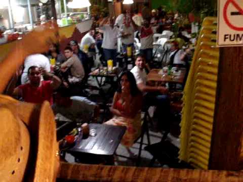 Bar dona rosa - cantando com Edson mineiro e goiano