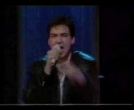 Squash Gang - Moving Your Hips (Live)