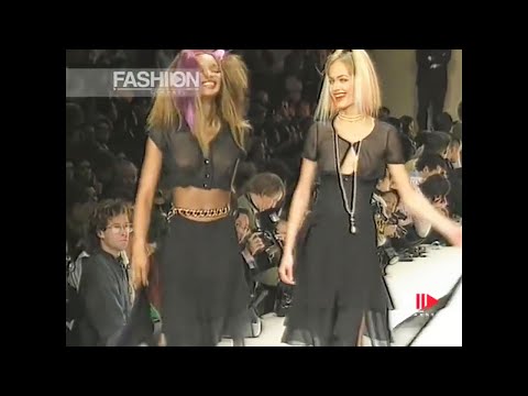 wake fun : Chanel S94 Paris