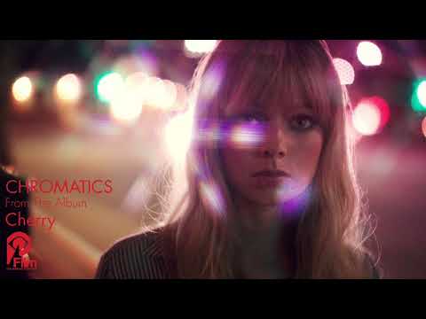 CHROMATICS "LOOKING FOR LOVE" (Extended Disco Version) Cherry (Deluxe) LP