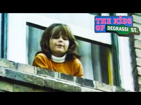 The Kids of Degrassi Street | 104 | Lisa Makes The Headlines