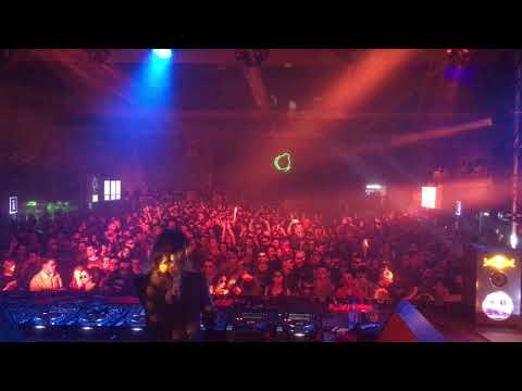 [4K] Magdalena drops "Avalon" by &Me @ Hangar (CDE 2018) by Grotto - The Way Of Life.