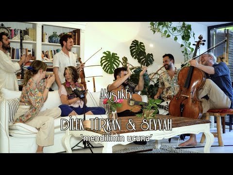 Dilek Türkan Ft. Seyyah - Mendilimin Ucuna Sakız Bağladım