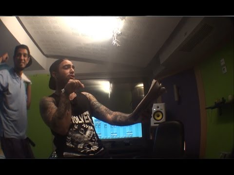 Tus & Άρχοντας - Ο Σφάχτης Της Καρύδας | Tus & Arxontas - O Sfaxtis Tis Karydas