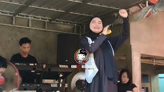 Download lagu PELUK AKU - COVER ERNA mp3