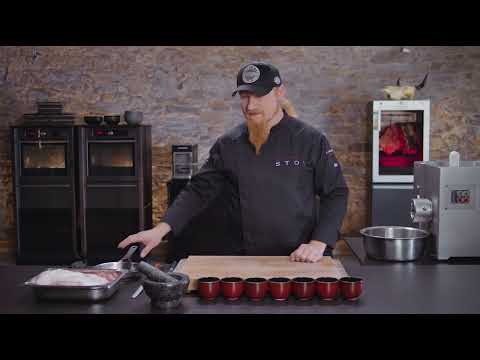 MEISTERKLASSE I Sommertipp: Selbstgemachte Bratwurst