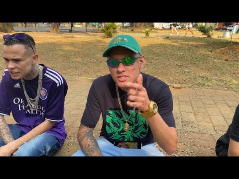 MC GH do 7, MC Mesquita, MC VZS e MC Carlinhos - Medley na Praça (Vic Produções)