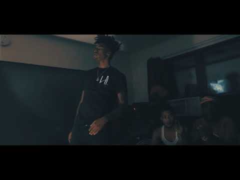 Lotta Bands - Straps Prod. Mobmilitia (Official Music Video) Shotby @SkrillaVisuals