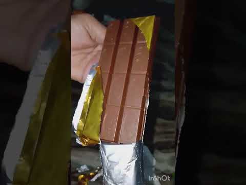 KitKat dessert delight chocolate Rs 65