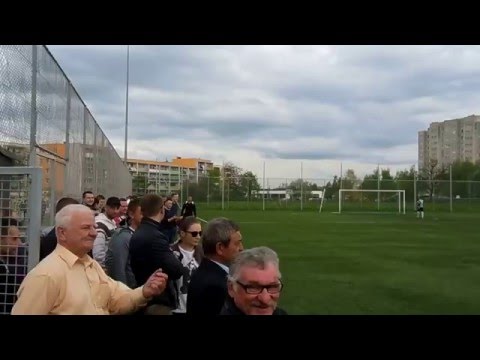 Rzut karny w meczu Wspólnota - KS Żupawa (Laskowski Łukasz na 4-0)