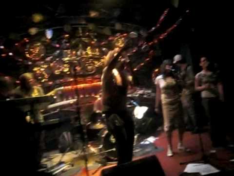 U-CEE & Riddimshot - Magic Moments (Live in Prague)