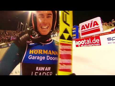 Ski Jumping in Holmenkollen.   Last  10  jumpers .