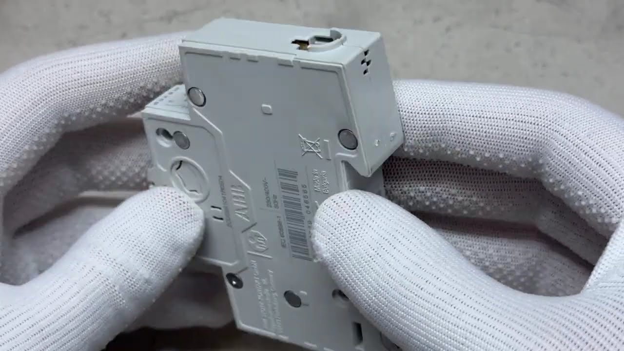 Автоматический выключатель ABB BMS411-C50 1p 50A тип C серия Basic 2CDS641041R0504