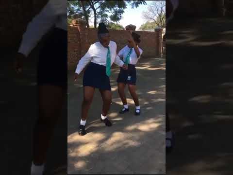 Best Mzansi girls school dance.Jae cash ft johnel - dodo