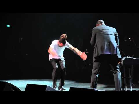 EPIC: Savion Glover taps while Doug E Fresh beatboxes at the Apollo!!!