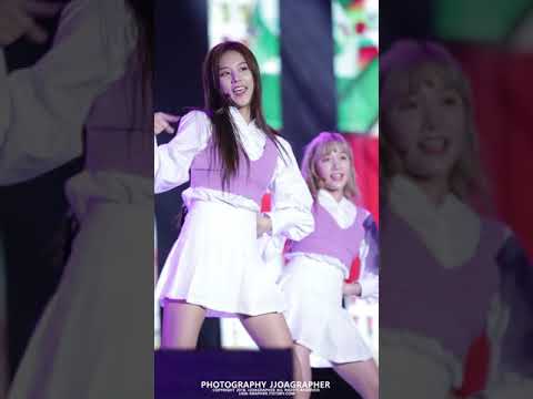 181013 라붐 '상상더하기' 솔빈 직캠 LABOUM SOLBIN fancam - Journey To Atlantis (@2018 울산-구마모토 우정 콘서트) by 쪼아그래퍼