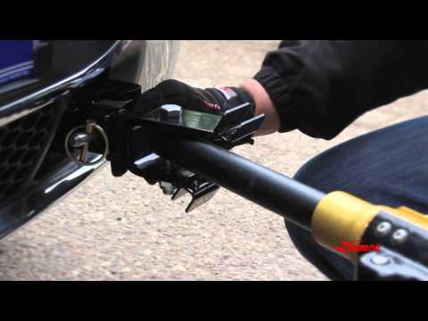 Demco - Hooking up a Tow Bar