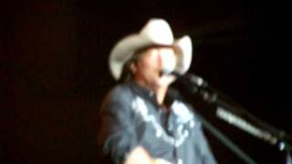 Alan Jackson- Its Just that way.MOV